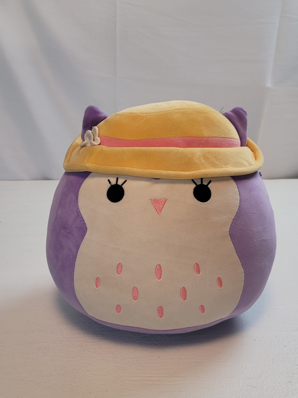Squishmallows Holly the Purple Owl with Sun Hat